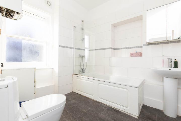 Modern Sharers Apartment Maygrove Road, West Hampstead